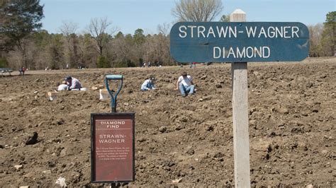 Arkansas state park diamonds - Crater of Diamonds State Park lived up to its name as a French tourist found a 7.46-carat diamond during a recent visit. Julien Navas, of Paris, found the diamond while visiting the Murfreesboro ...